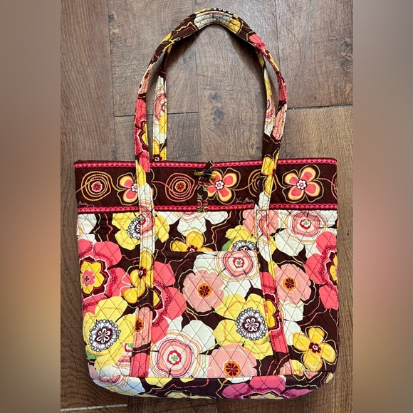 Vera Bradley buttercup toggle large quilted tote bag - Picture 5 of 16